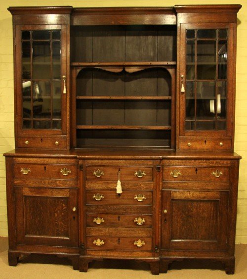 An Early 19th Century Oak Dresser Circa 1820-1830