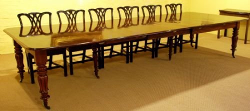 A Magnificent William IV Mahogany Dining Table