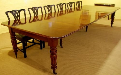 fig 1. A Magnificent William IV Mahogany Dining Table