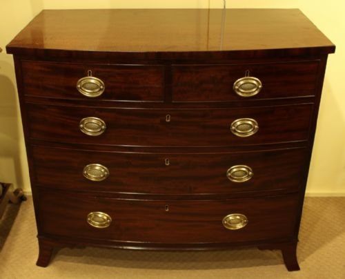 A Georgian Mahogany Bow-fronted Chest of Drawers