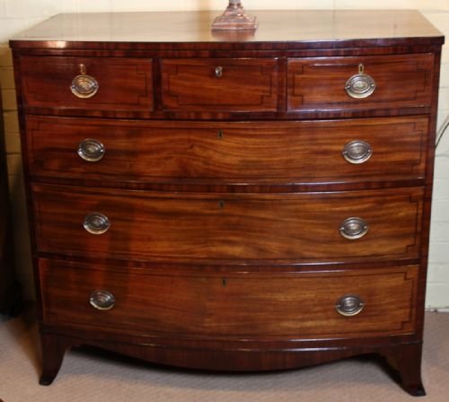Georgian Bow Front Chest of Drawers