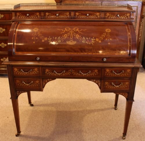 Victorian Mahogany Cylinder Desk