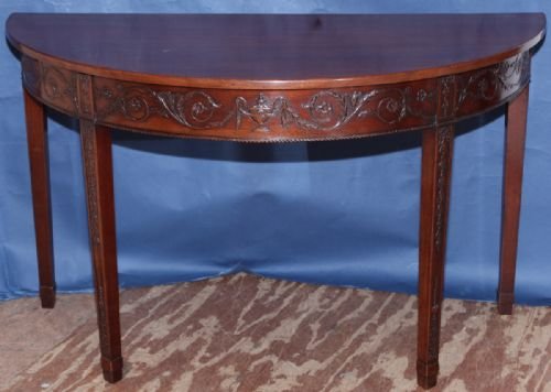 Mahogany Adam Style D End Table