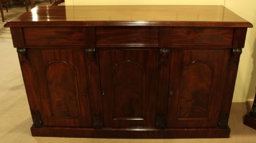 Victorian Mahogany 3 Door and 3 Drawer Sideboard