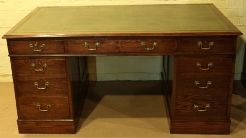 A Good Side Oak Edwardian Pedestal Desk