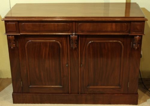 Victorian Mahogany Chiffonier