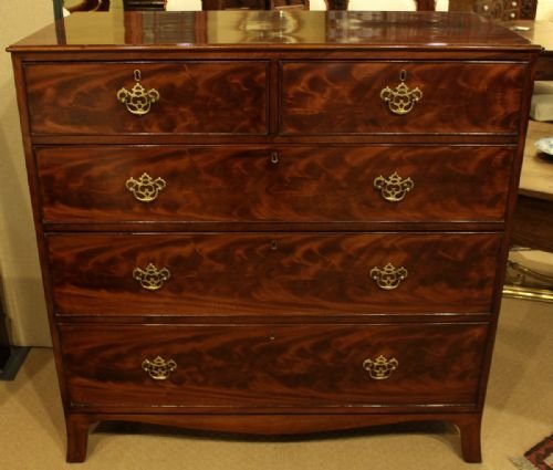 An Early Victorian Mahogany Chest of Drawers