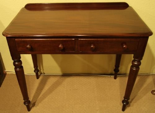 Victorian Mahogany 2 Drawer Writing Table
