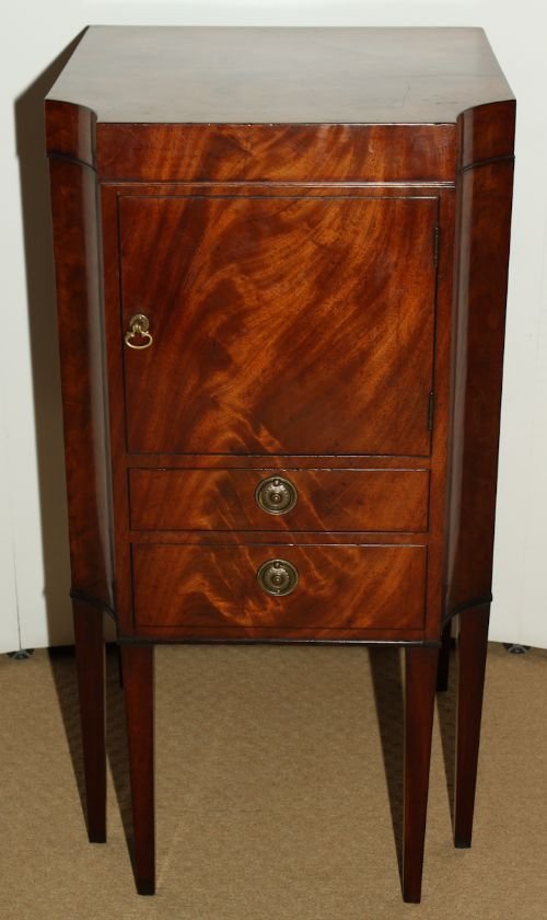 George III Mahogany Shaving Stand