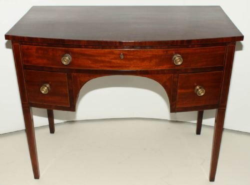 Georgian Mahogany and Line Inlaid Bowfront Dressing/writing Table