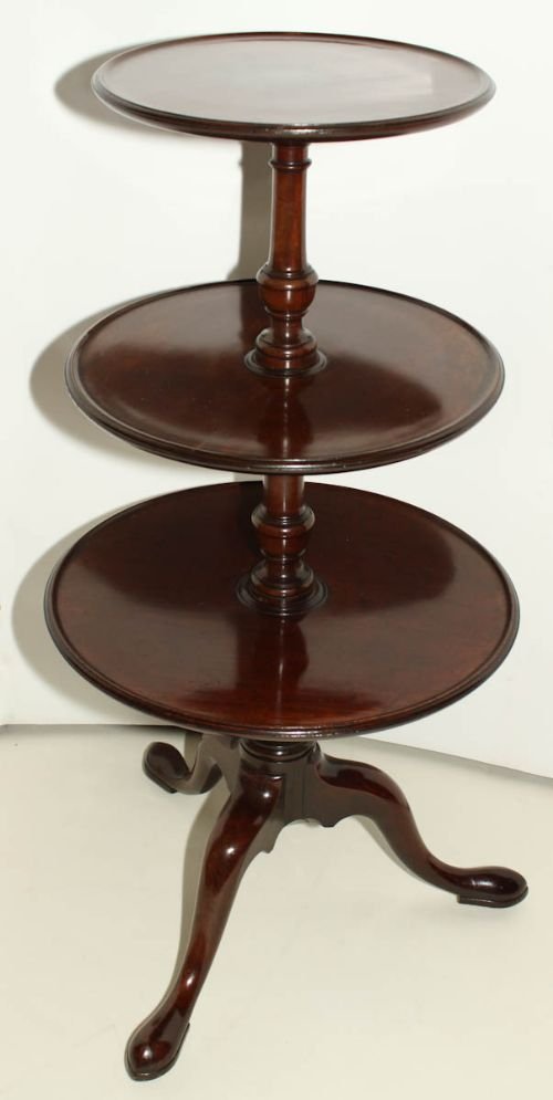 George III Mahogany 3 Tier Dumb Waiter