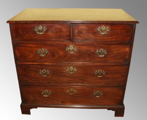 Chippendale Period Cuban Mahogany Chest of Drawers