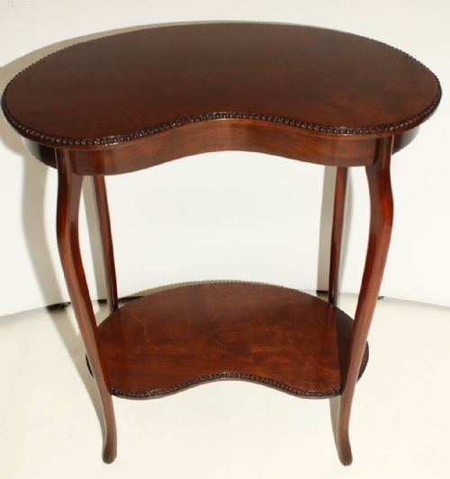 Quality Kidney Shaped Occasional Table