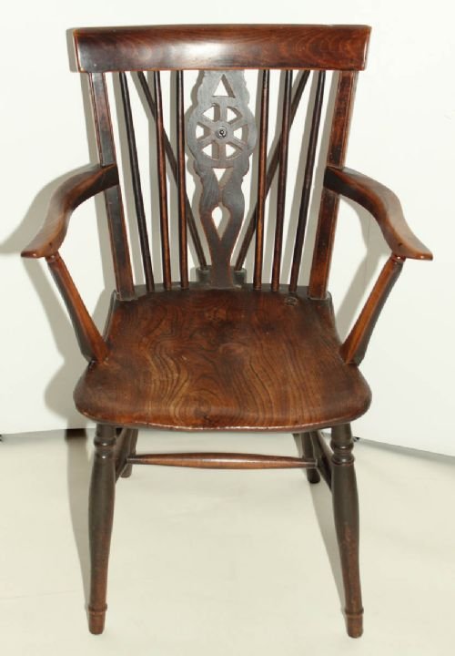 19th Century Wheelback Windsor Chair