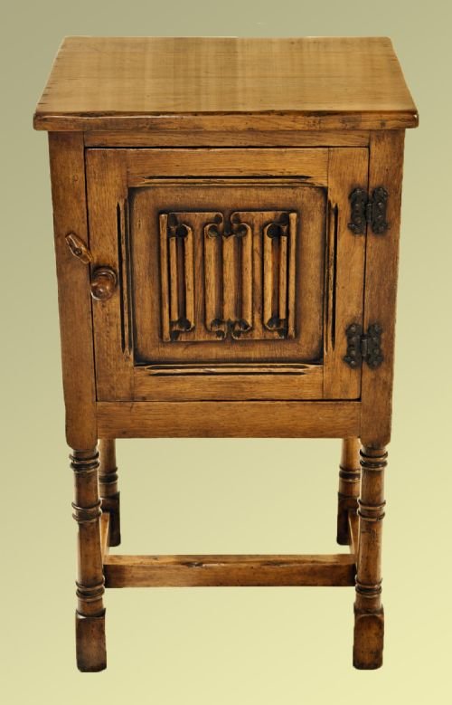 Oak Linenfold Pot Cupboard Circa 1910