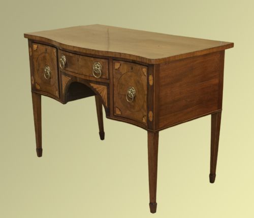 Georgian Mahogany Serpentine Sideboard with Cross Banded Top