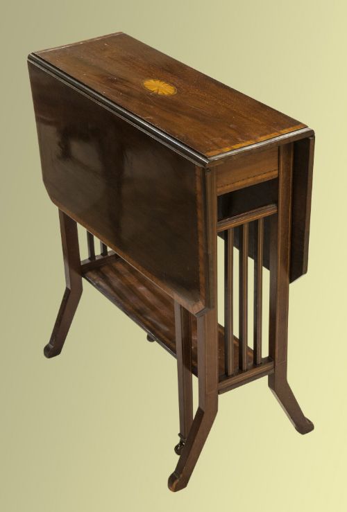 Edwardian Mahogany Sutherland Table with Satinwood Stringing
