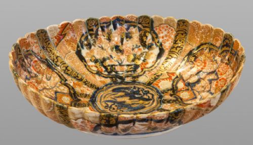 Large Oval Fluted Imari Bowl with Seal Mark