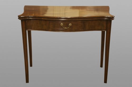 George III Mahogany Serpentine Tea Table