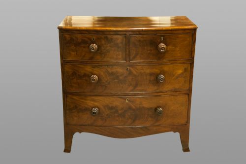 Small 1810 George III Bow Fronted Chest of Drawers