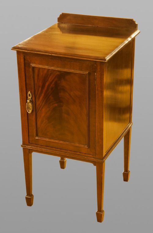 Edwardian Mahogany Bedside Cabinet