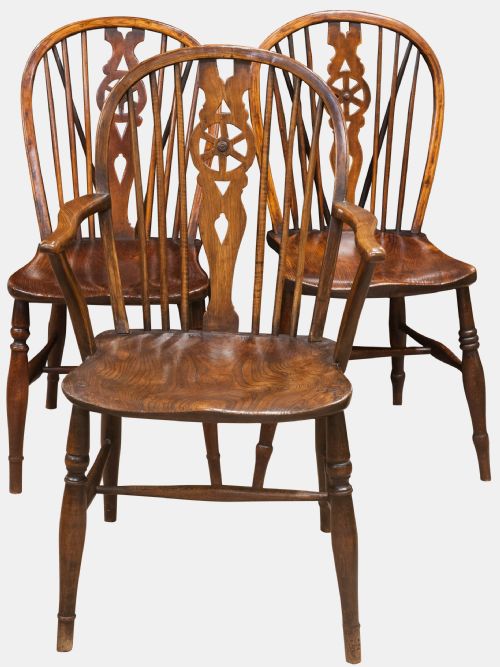 Set of 8 Windsor Chairs