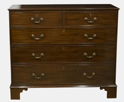 Georgian Mahogany Chest of Drawers