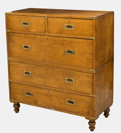 fig 1. Oak Campaign Chest
