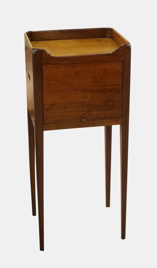 Georgian Mahogany Bedside Cabinet
