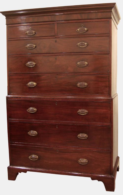 Georgian Mahogany Chest on Chest