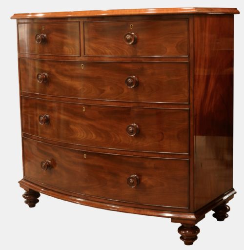 19th Century Bowfront Chest of Drawers