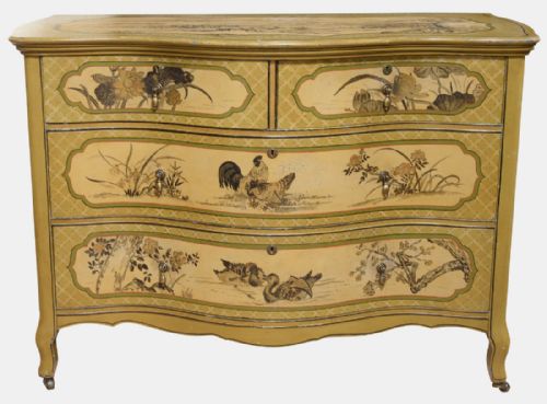 English Serpentine Shape Commode