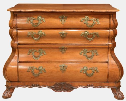 Fine Dutch Bombé Commode