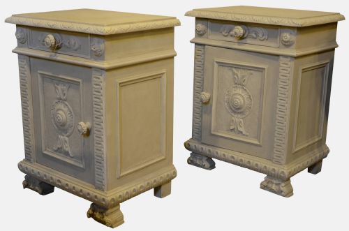 Pair of Early 20th Century Italian Painted Bedsides
