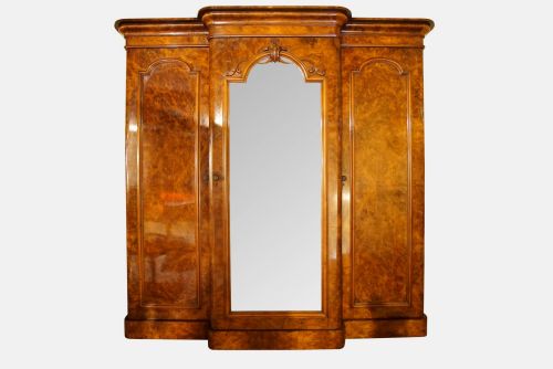 Victorian Walnut 3 Door Breakfront Wardrobe