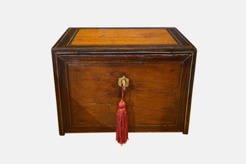 18thc Ladys Travelling Chest