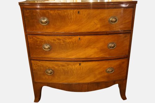 
19thc Mahogany Bow Fronted Chest of Drawers