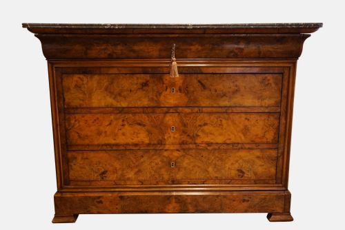 Walnut Commode Chest of Drawer