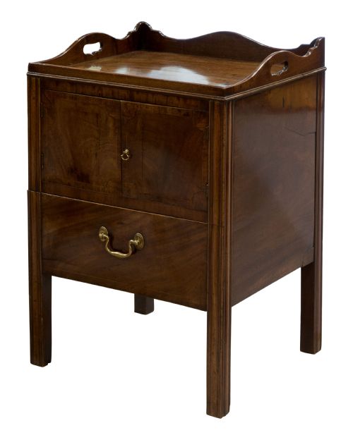 Geo III Mahogany Tray Top Bedside Cupboard C1780
