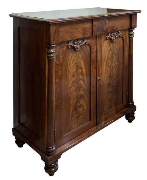 Flame Mahogany Chiffonier C1840