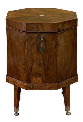 George III Mahogany Octagonal Cellarette