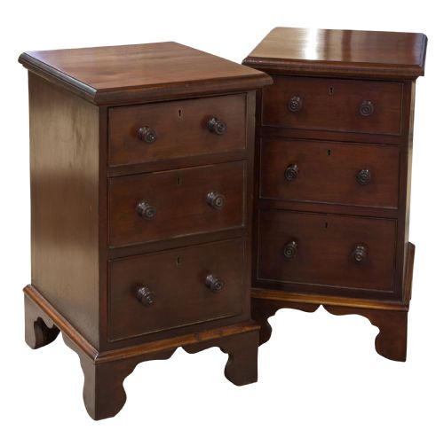 Late 19thc/early 20thc Mahogany Bedside Tables