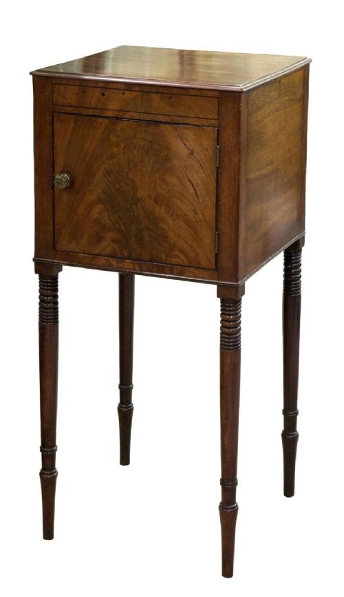 Regency Bedside Cabinet C1810