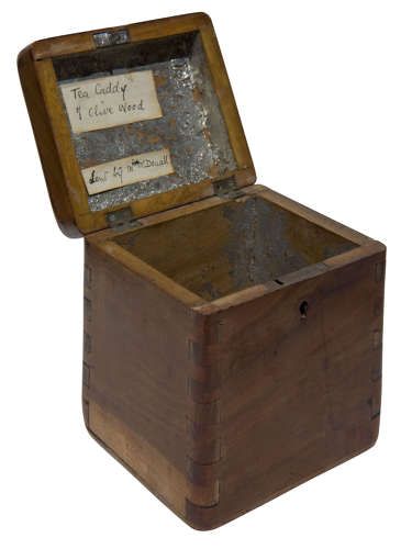 19th Century Italian or Jerusalem Ware, Tea Caddy