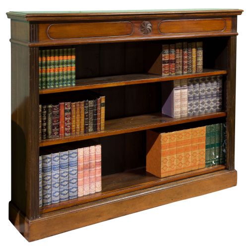 Edwardian Mahogany Open Bookcase with Moulded Cornice