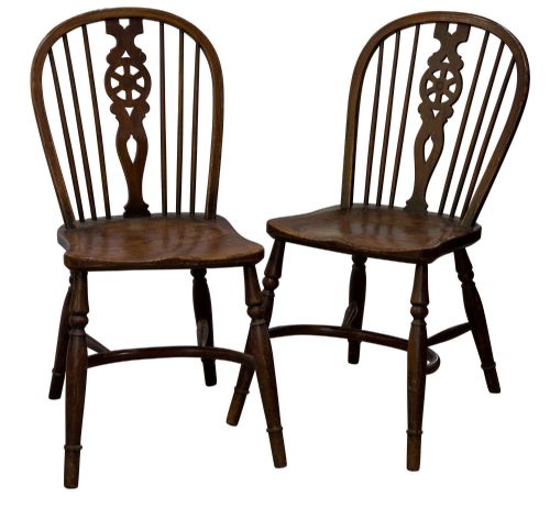 Pair of 19thc Wheelback Windsor Chairs C1870