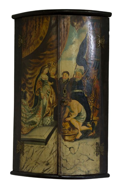 Mid 18thc Painted Bow Front Corner Cupboard