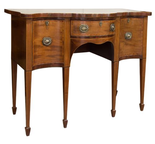 Georgian Mahogany Serpentine Front Sideboard