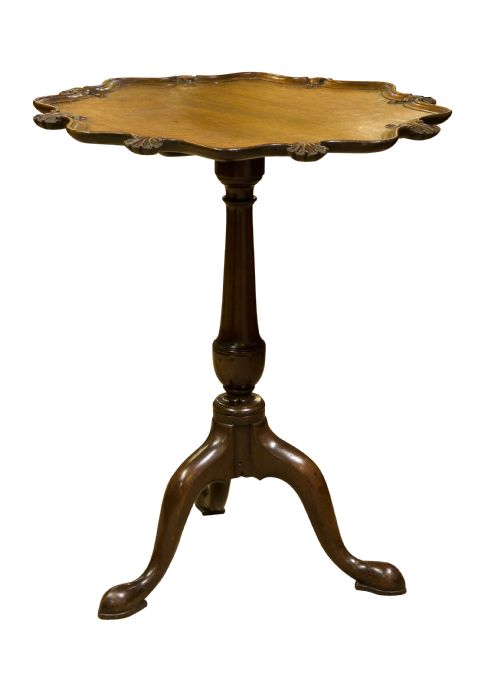 A Victorian Mahogany " Pie Crust " Tilt Top Tripod Table
