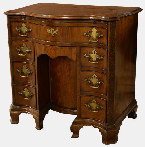 George III Mahogany Kneehole Desk
